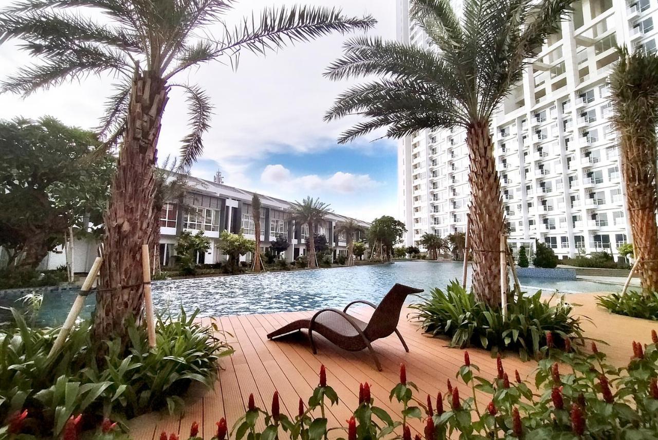 Harris Suites Puri Mansion Jacarta Exterior foto